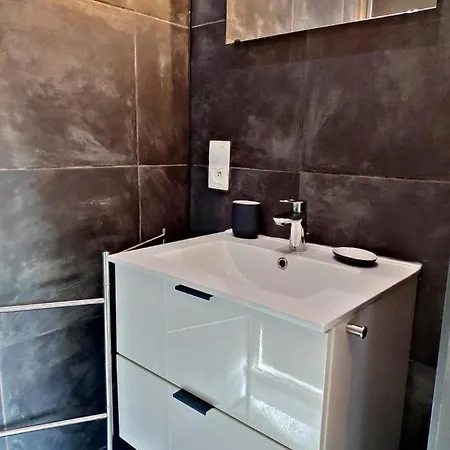 Le 21 Apartment
