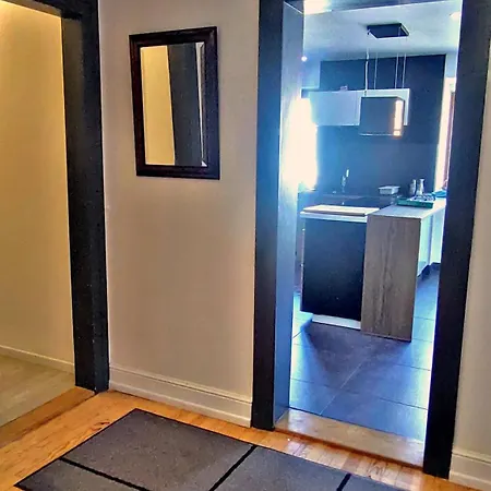 Le 21 Apartment *