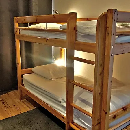 Le 21 Apartment *
