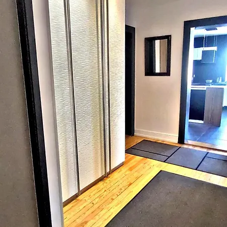 Le 21 Apartment *